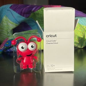 Cricut Cutie NWT Candy Apple Red